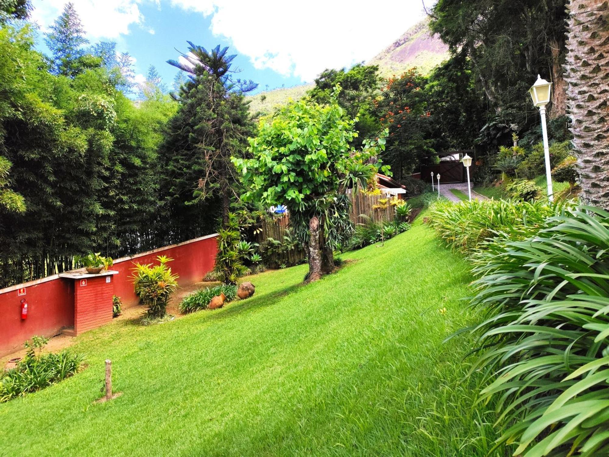 Su Paradise Villa Chales E Suites Correas Экстерьер фото
